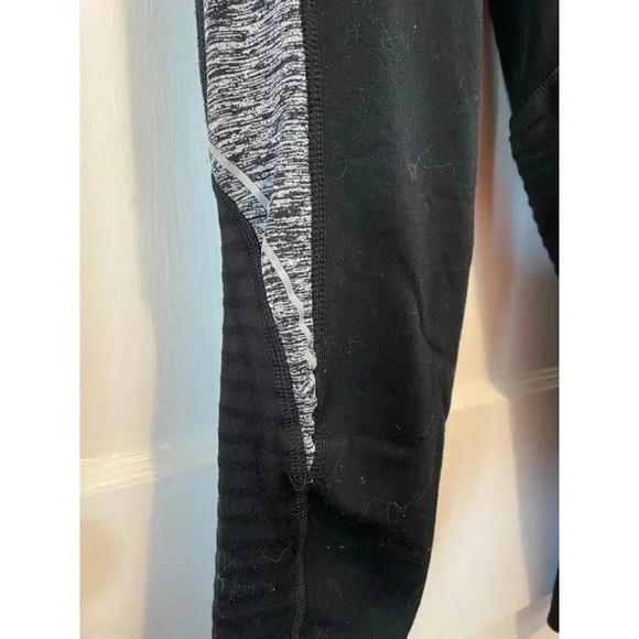 Champion Women's Size Medium Black & Gray Leggings - Picture 3 of 8